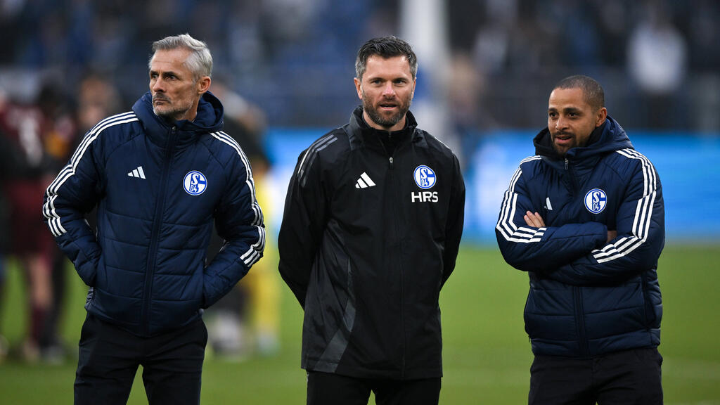 fc-schalke-04-verl-ngert-mit-trainer