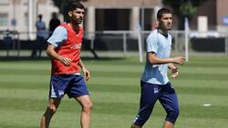 Andreas Bouchalakis (l.) soll Hertha BSC verlassen