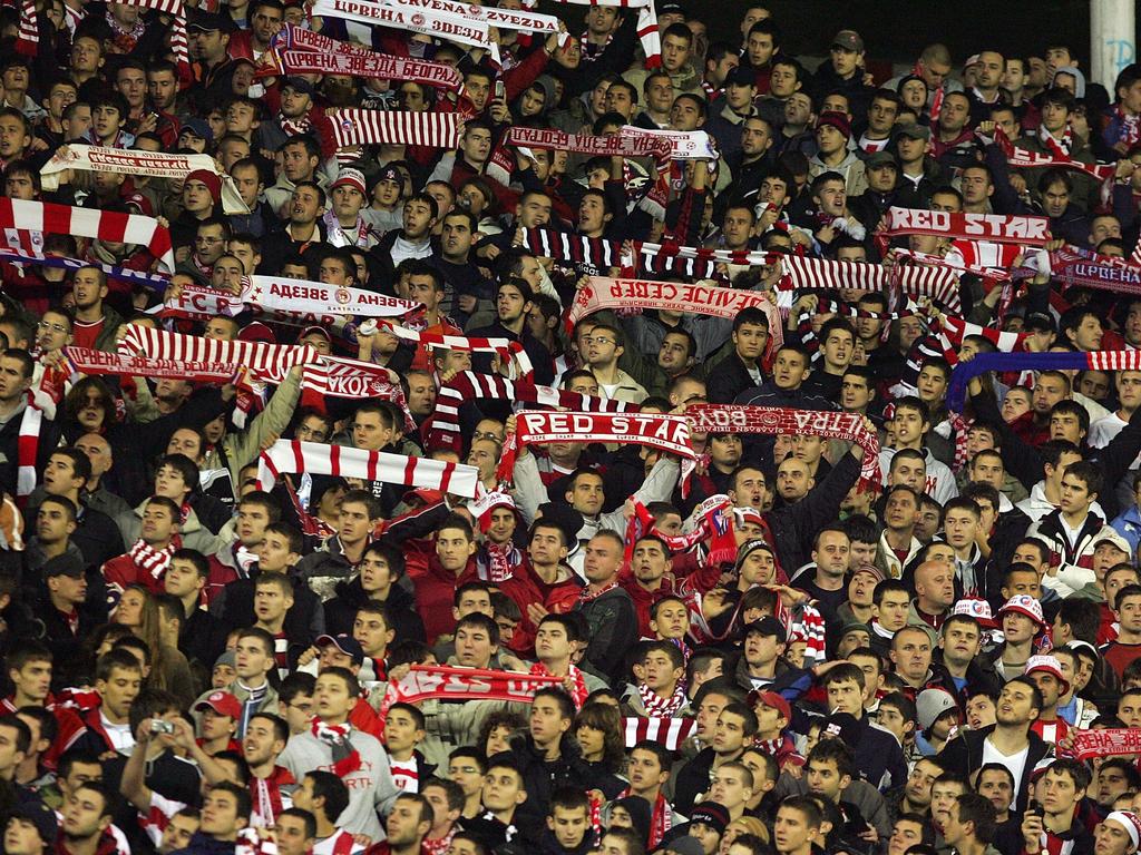 Die Anhänger von Crvena Zvezda (Roter Stern Belgrad) haben schon glorreichere Zeiten ihres Klubs erlebt