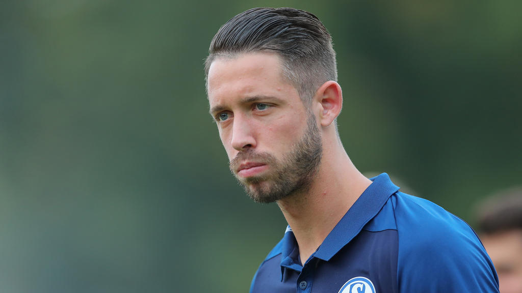 Schalkes Mark Uth wurde zum ersten Mal in die Nationalmannschaft berufen Schalkes Mark Uth wurde zum ersten Mal in die Nationalmannschaft berufen