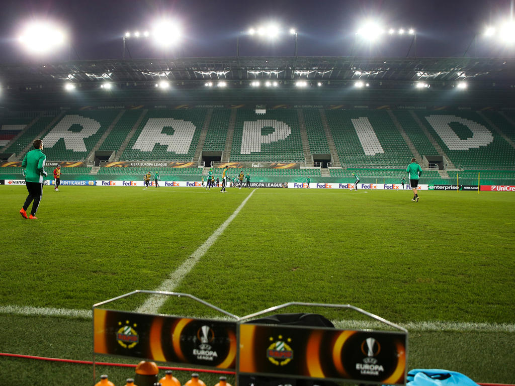 Im Allianz Stadion des SK Rapid wird für das Frühjahr 2017 ein neuer Rasen verlegt