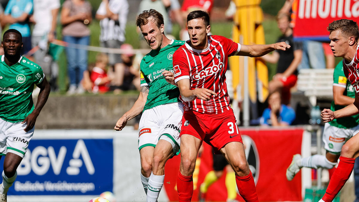 Der SC Freiburg holte einen umkämpften Testspielsieg