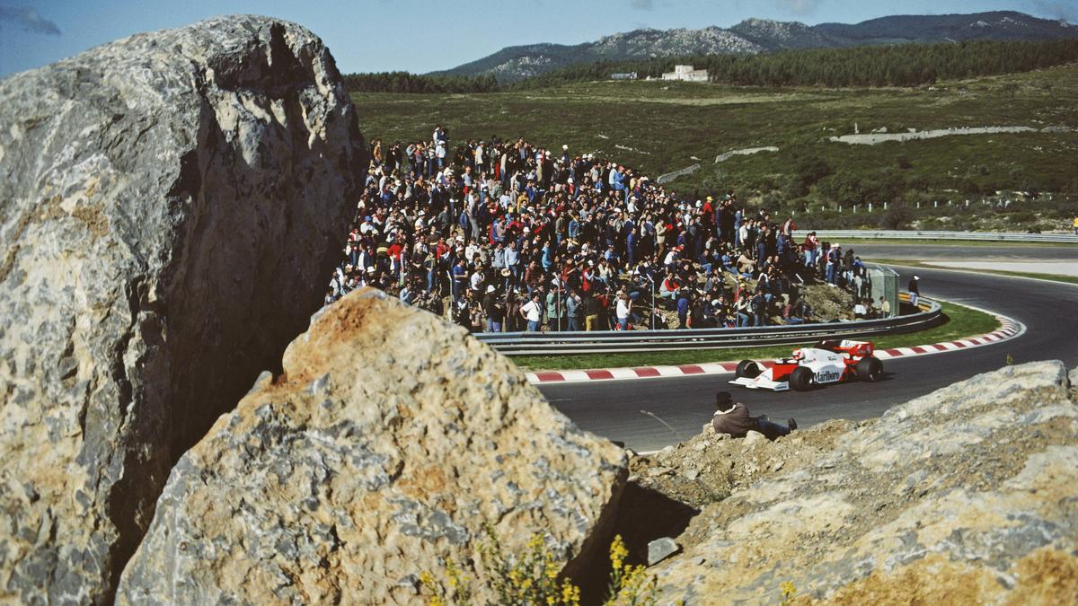 Niki Lauda beim Portugal-Grand-Prix 1984, dem "Rennen meines Lebens", wie er sagt Niki Lauda beim Portugal-Grand-Prix 1984, dem "Rennen meines Lebens", wie er sagt