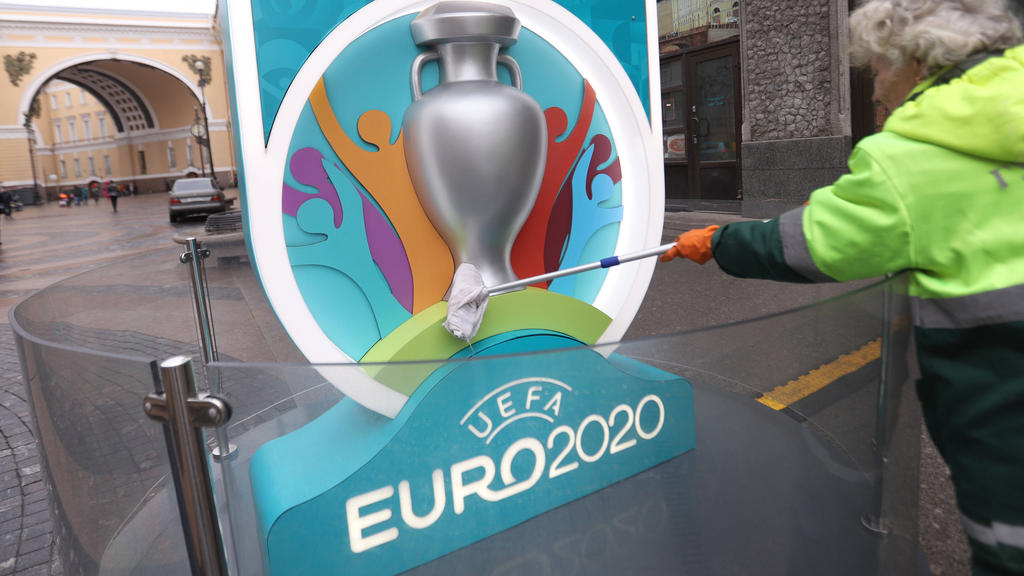Wo findet die EM 2020 im Jahr 2021 statt?