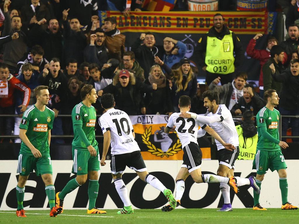 Der FC Valencia zeigt Rapid Wien die Grenzen auf Der FC Valencia zeigt Rapid Wien die Grenzen auf