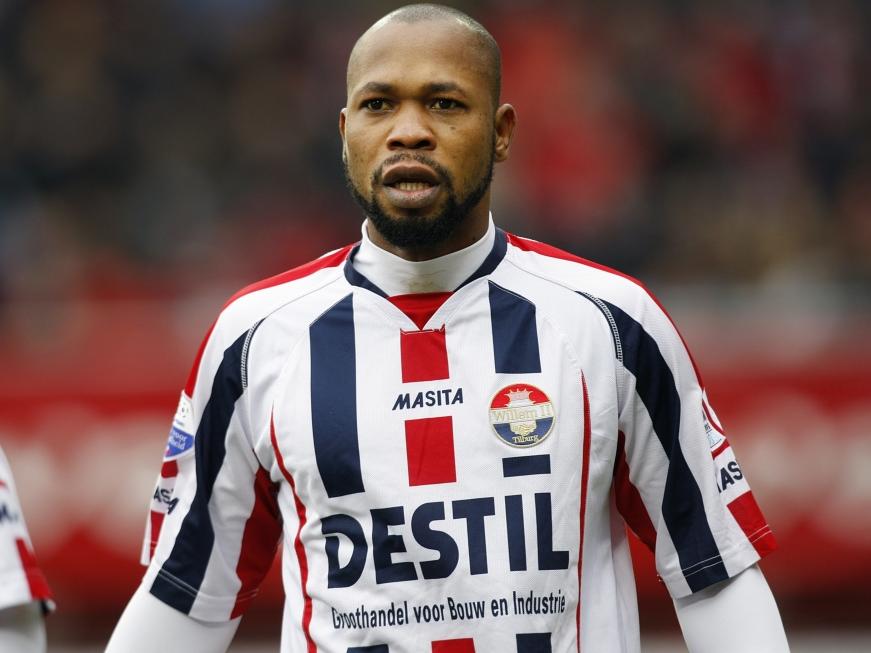 Ibrahim Kargbo in actie tijdens een competitiewedstrijd van Willem II tegen FC Twente. (22-02-2010) Ibrahim Kargbo in actie tijdens een competitiewedstrijd van Willem II tegen FC Twente. (22-02-2010)