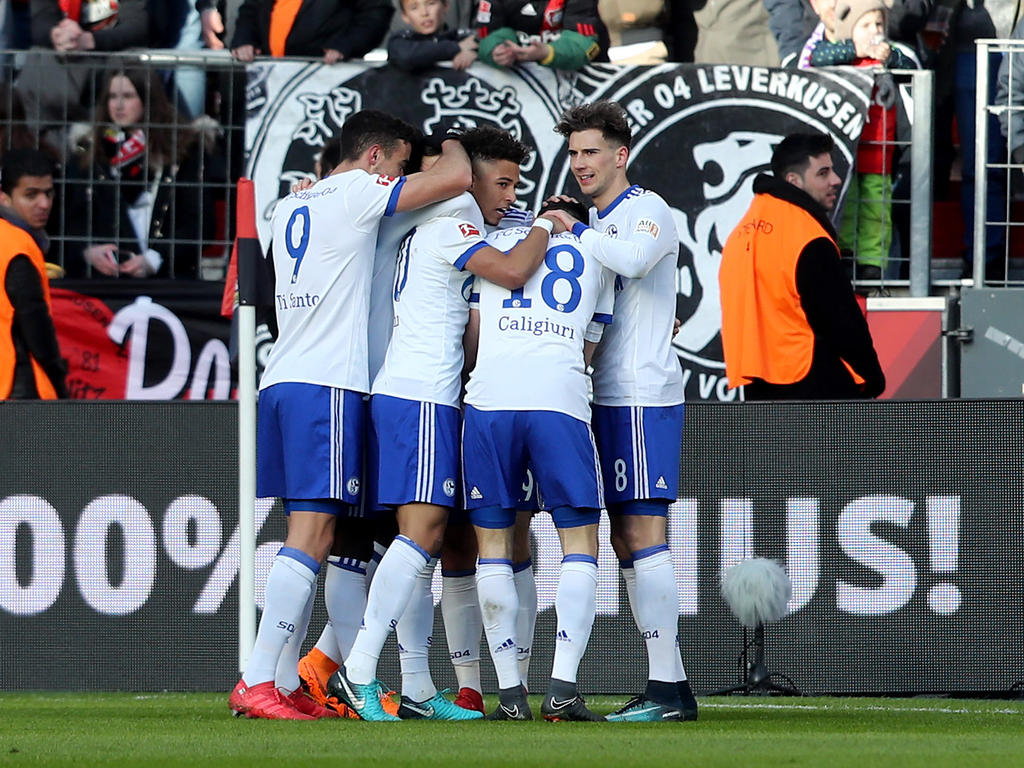 Schalke 04 feiert Sechs-Punkte-Sieg bei Bayer Leverkusen