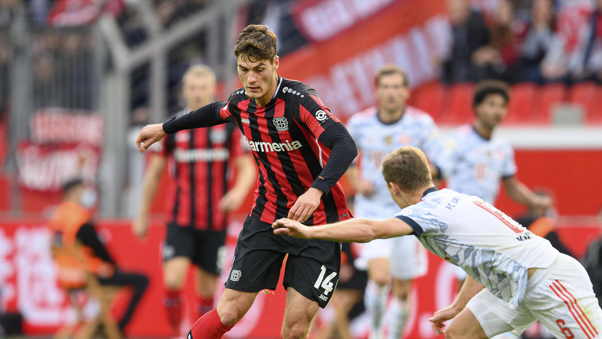 Patrik Schick bleibt langfristig bei Bayer Leverkusen