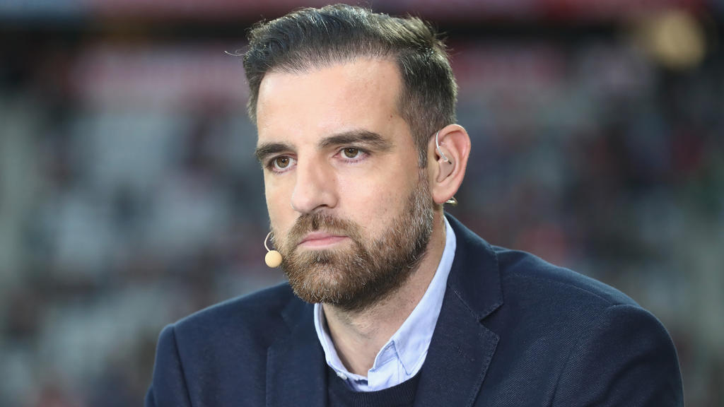 Christoph Metzelder hat sich zum Revierderby zwischen Schalke und dem BVB geäußert Christoph Metzelder hat sich zum Revierderby zwischen Schalke und dem BVB geäußert