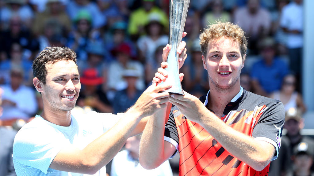 Jan-Lennard Struff (r.) und Ben McLachlan gewinnen in Auckland Jan-Lennard Struff (r.) und Ben McLachlan gewinnen in Auckland