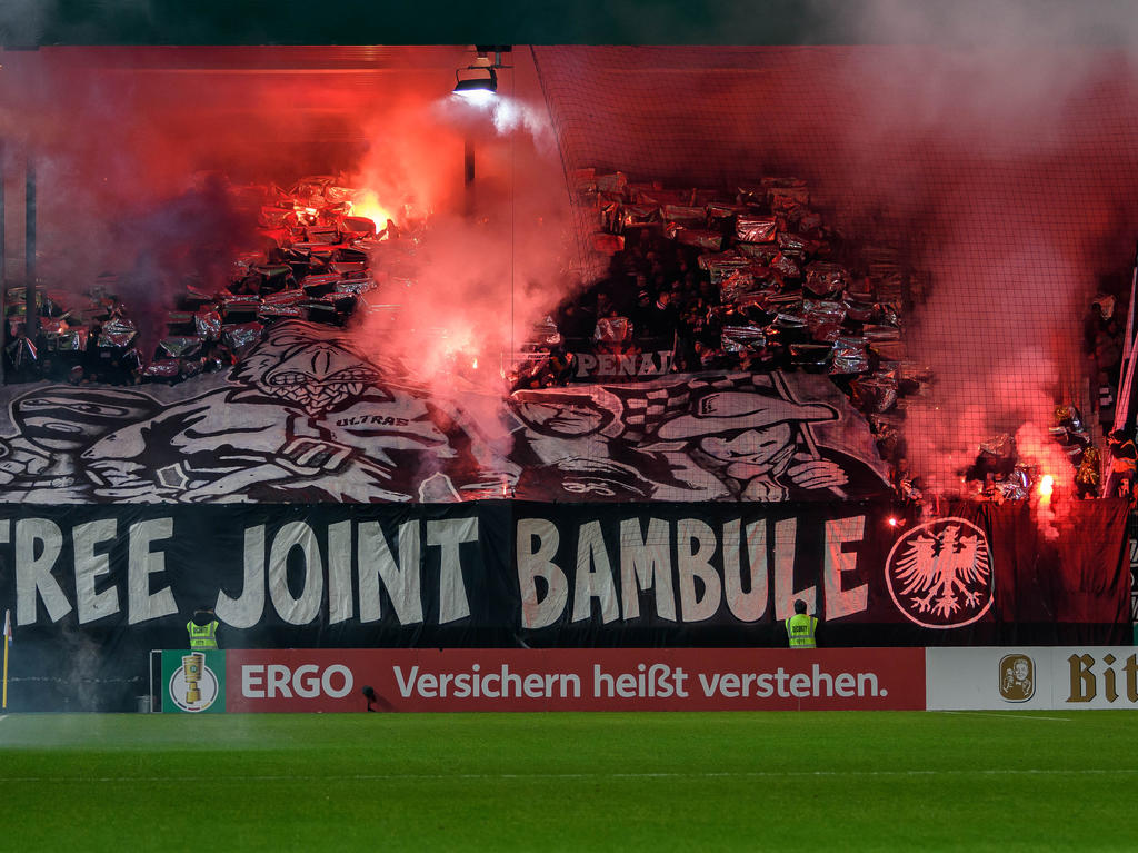 Das Zündeln der Frankfurter Fans ist vom DFB bestraft worden