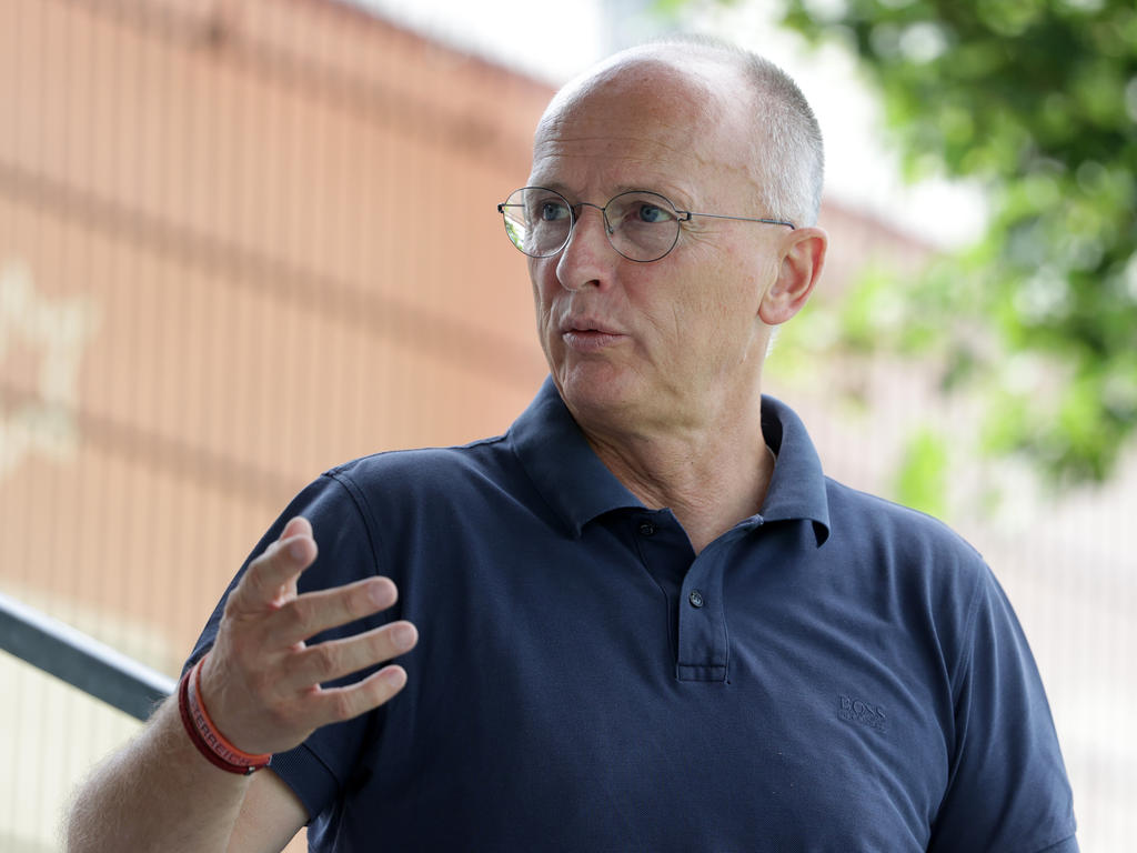 SKN-Sportchef Georg Zellhofer freut sich über zwei Neuzugänge
