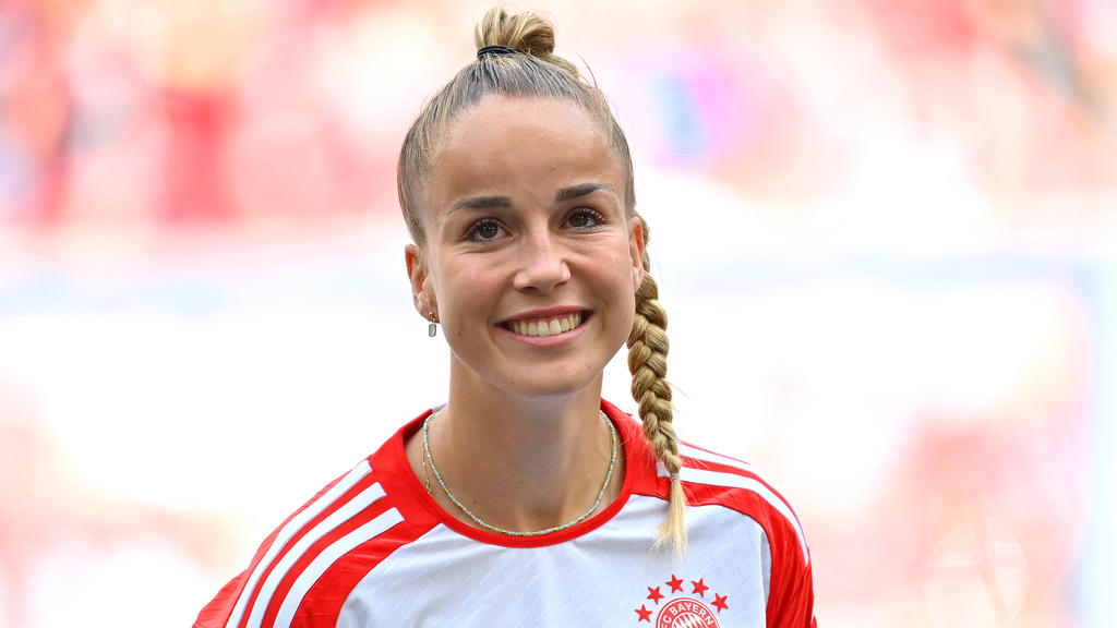 Bayern-Star Gwinn meldete sich nach ihrem zweiten Kreuzbandriss zurück