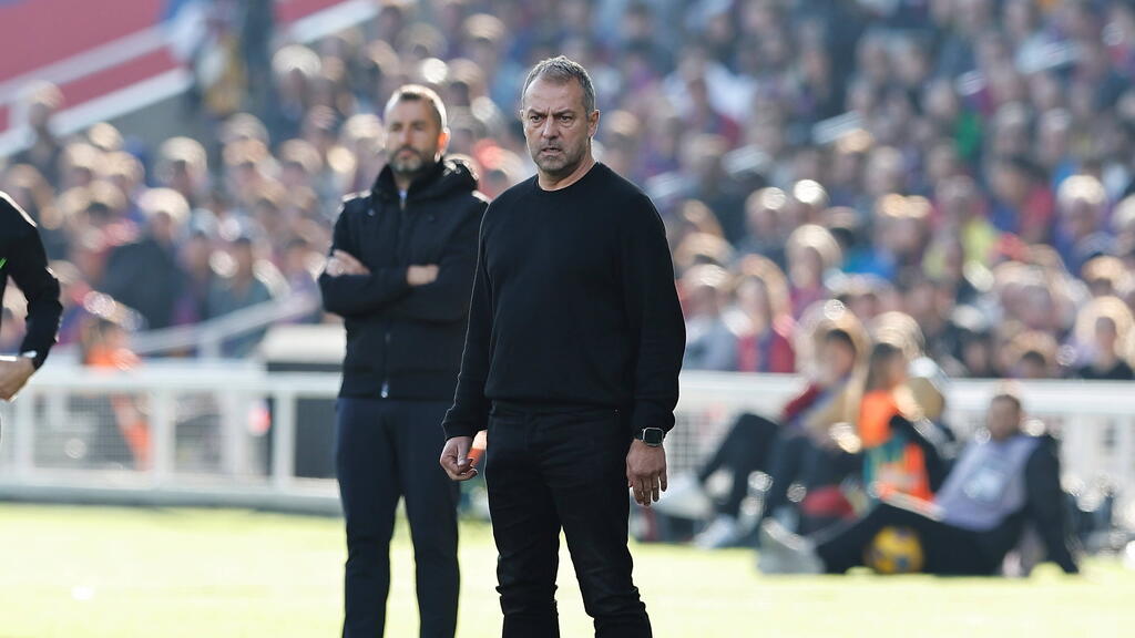 Hansi Flick und der FC Barcelona stecken in der Krise Hansi Flick und der FC Barcelona stecken in der Krise