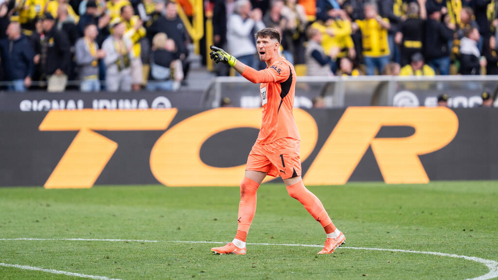 Gregor Kobel gilt beim BVB als Verkaufskandidat Gregor Kobel gilt beim BVB als Verkaufskandidat
