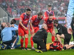 Kevin Müller musste behandelt werden