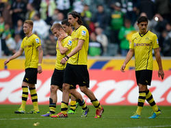 Gesenkte Häupter nach der 0:2-Niederlage gegen Mönchengladbach