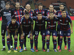 Los jugadores del San Lorenzo antes del comienzo del partido. (Foto: Getty)