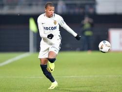 AS Monacos Kylian Mbappé hat den Ball stets im Blick