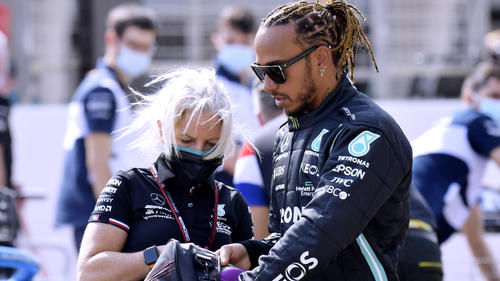 Formel-1-Rekordweltmeister Lewis Hamilton hat sich von seiner langjährigen Physiotherapeutin getrennt