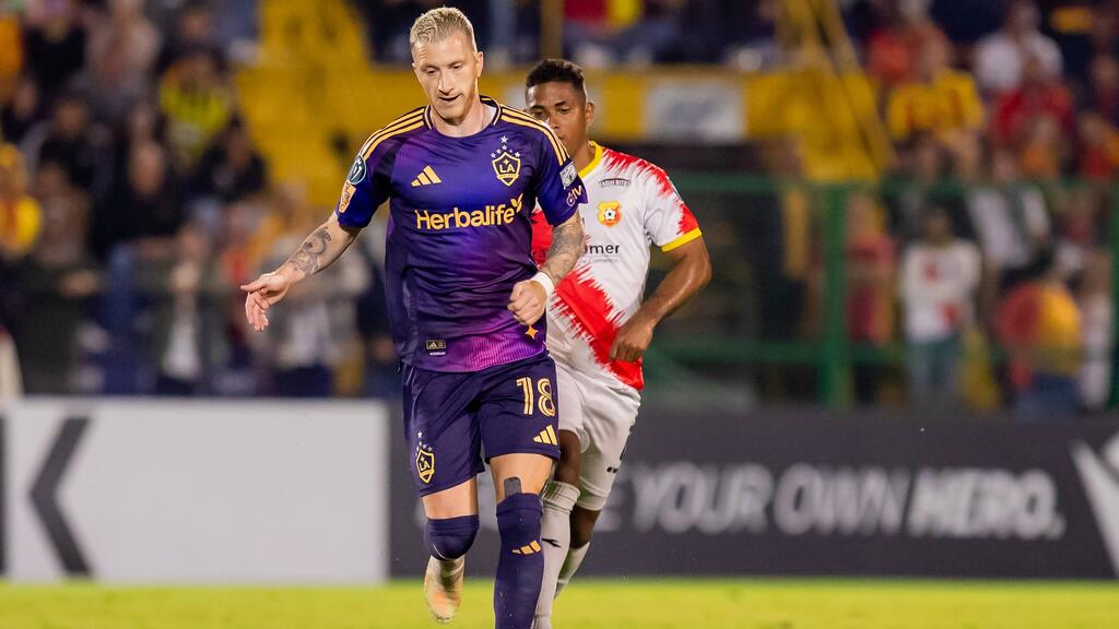 Marco Reus hat den MLS-Saisonstart mit LA Galaxy komplett verpatzt Marco Reus hat den MLS-Saisonstart mit LA Galaxy komplett verpatzt