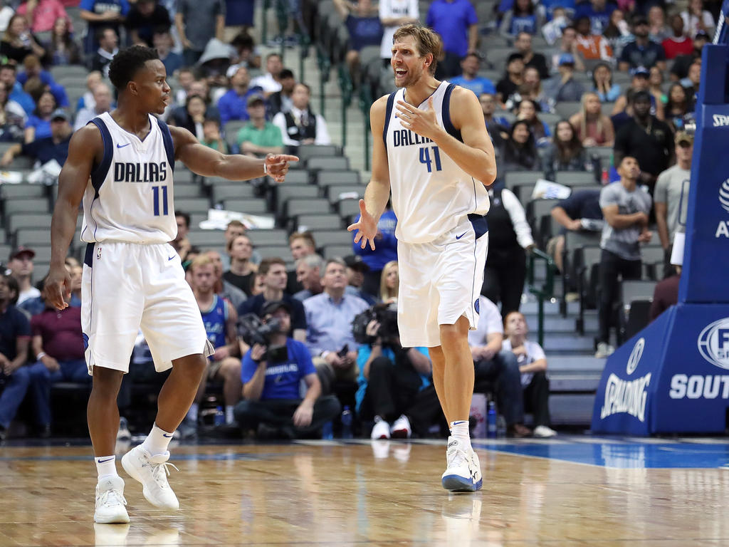 Dirk Nowitzki und die Mavs mussten sich den Lakers geschlagen geben Dirk Nowitzki und die Mavs mussten sich den Lakers geschlagen geben