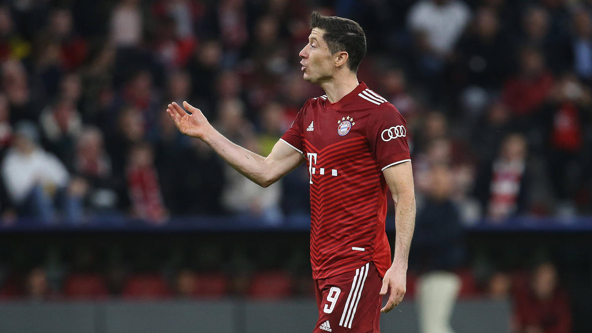Robert Lewandowski pokert mit dem FC Bayern um einen neuen Vertrag