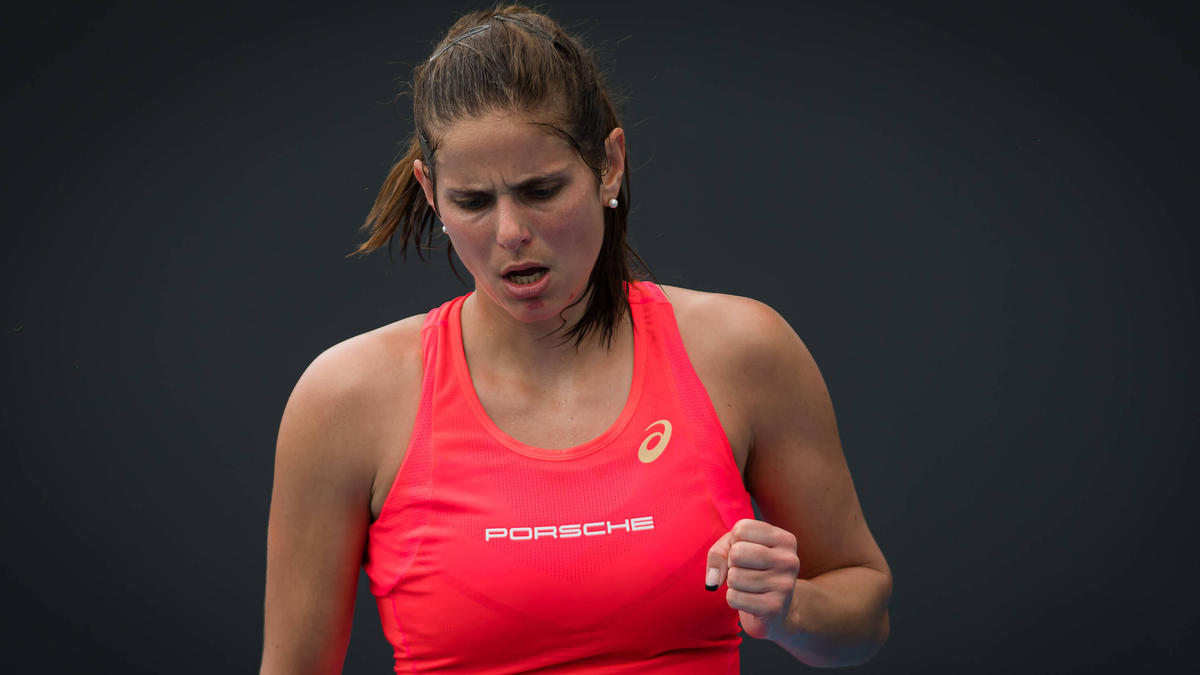 Julia Görges steht bei den Australian Open in der 2. Runde Julia Görges steht bei den Australian Open in der 2. Runde