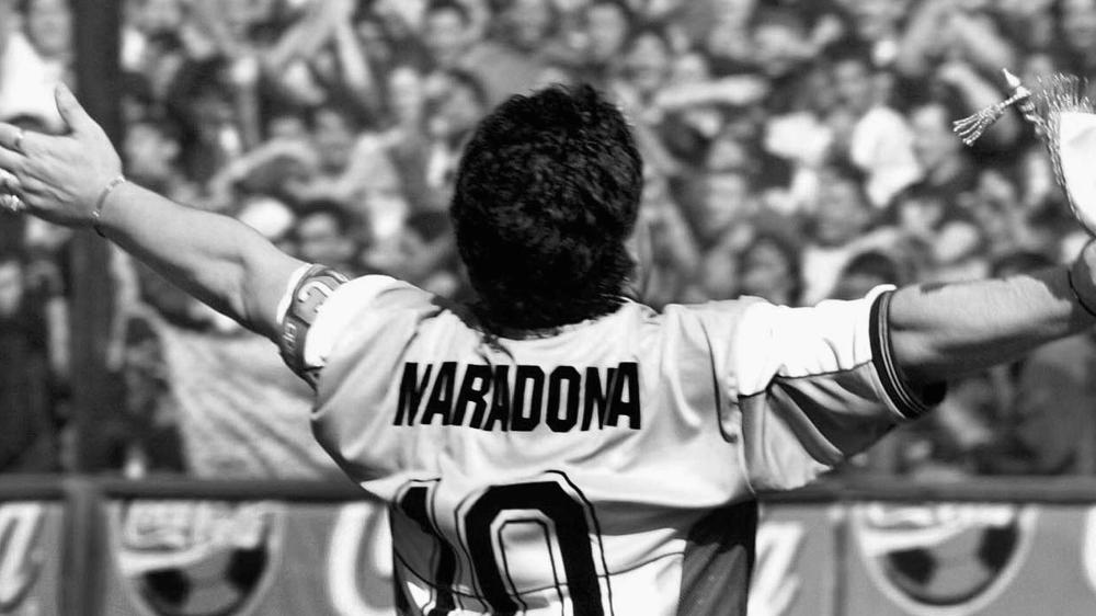 Diego Maradona So Reagieren Pele Cristiano Ronaldo Und Co Auf Den Tod Der Fussball Ikone