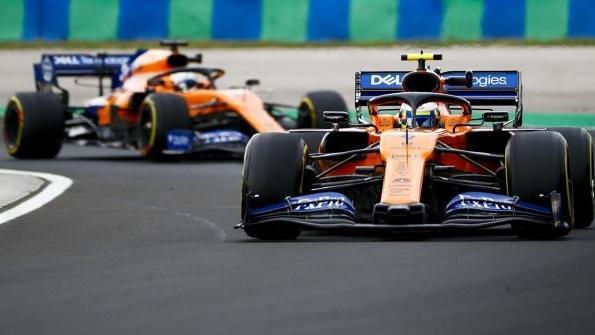 Lando Norris (l.) und Carlos Sainz schaffen es im Mittelfeld regelmäßig an die Spitze Lando Norris (l.) und Carlos Sainz schaffen es im Mittelfeld regelmäßig an die Spitze
