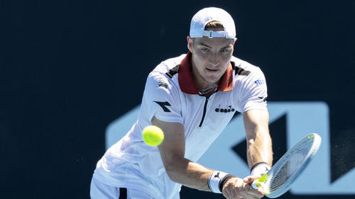 Jan-Lennard Struff steht in Cagliari im Achtelfinale
