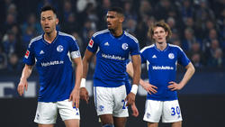 Unter anderem verlassen Maya Yoshida, Moritz Jenz und Alex Kral (v.l.n.r.) den FC Schalke 04