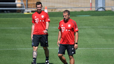 Miroslav Klose (l.) und Hansi Flick werden beim FC Bayern gehandelt
