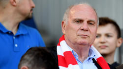 Uli Hoeneß glaubt, der Transfer von Leroy Sané zum FC Bayern lässt sich wohl nicht realisieren