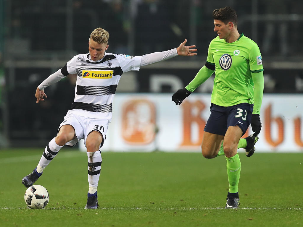 Mario Gomez hat den VfL Wolfsburg in Gladbach zum Sieg geschossen