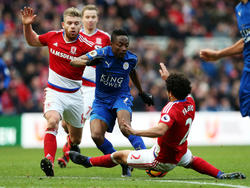 Con este empate, el Leicester suma 21 puntos y el 'Boro' 19. (Foto: Getty)