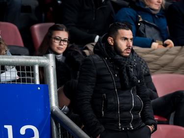 Oussama Assaidi komt kijken bij de wedstrijd FC Twente - Heracles Almelo. De aanvaller is nog niet speelgerechtigd voor de thuisclub. (20-01-2017)