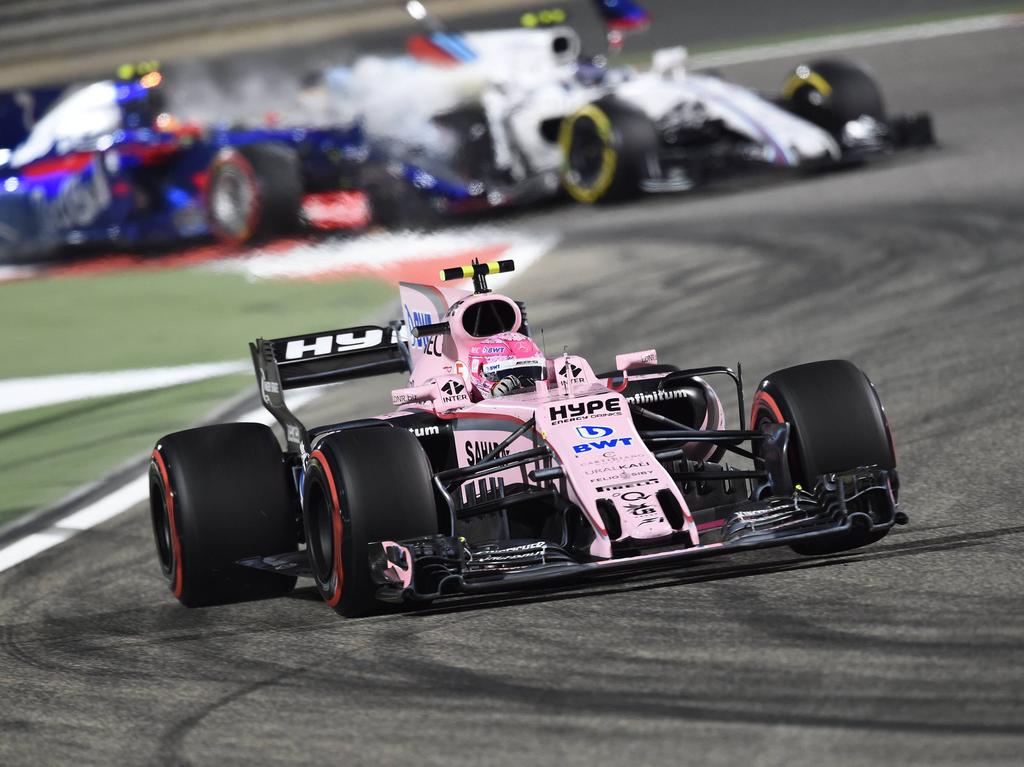 Esteban Ocon und Force India sorgten in Bahrain für positive Schlagzeilen Esteban Ocon und Force India sorgten in Bahrain für positive Schlagzeilen