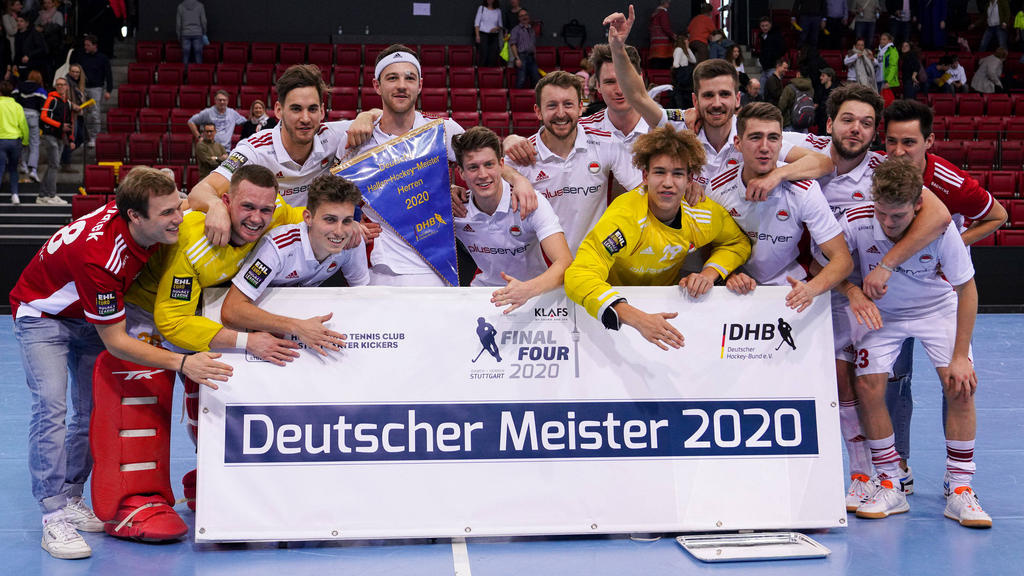 Rot-Weiss Köln sicherte sich den Meistertitel im Hallenhockey Rot-Weiss Köln sicherte sich den Meistertitel im Hallenhockey