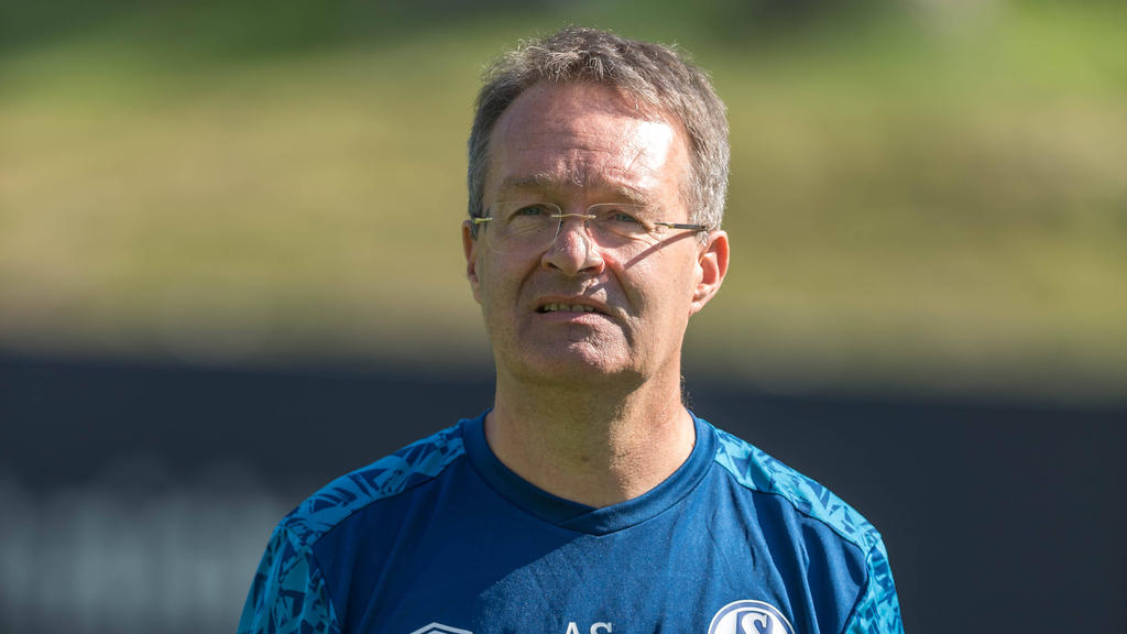 Dr. Andreas Schlumberger verlässt den FC Schalke 04 und wechselt zum FC Liverpool