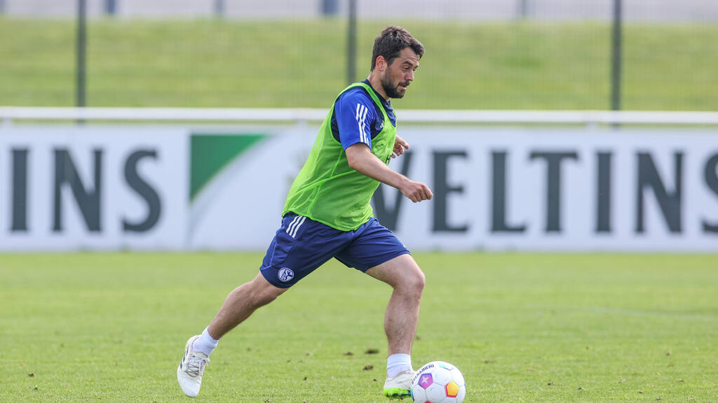 Amin Younes erhält einen Vertrag beim FC Schalke 04