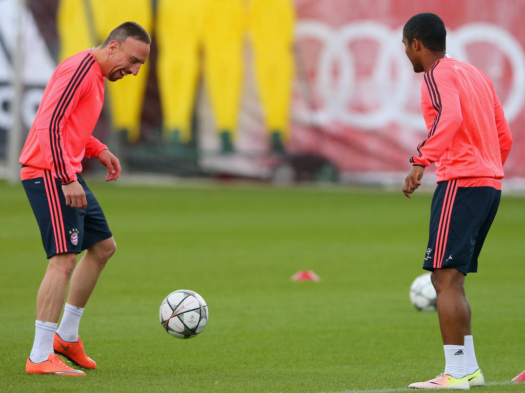 Mit guter Laune konnte Franck Ribéry (l.) das Training beim FCB absolvieren