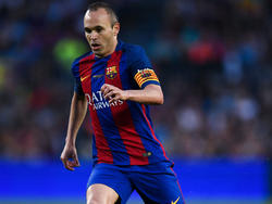 Andrés Iniesta hat noch Vertrag bis 2018 in Barcelona