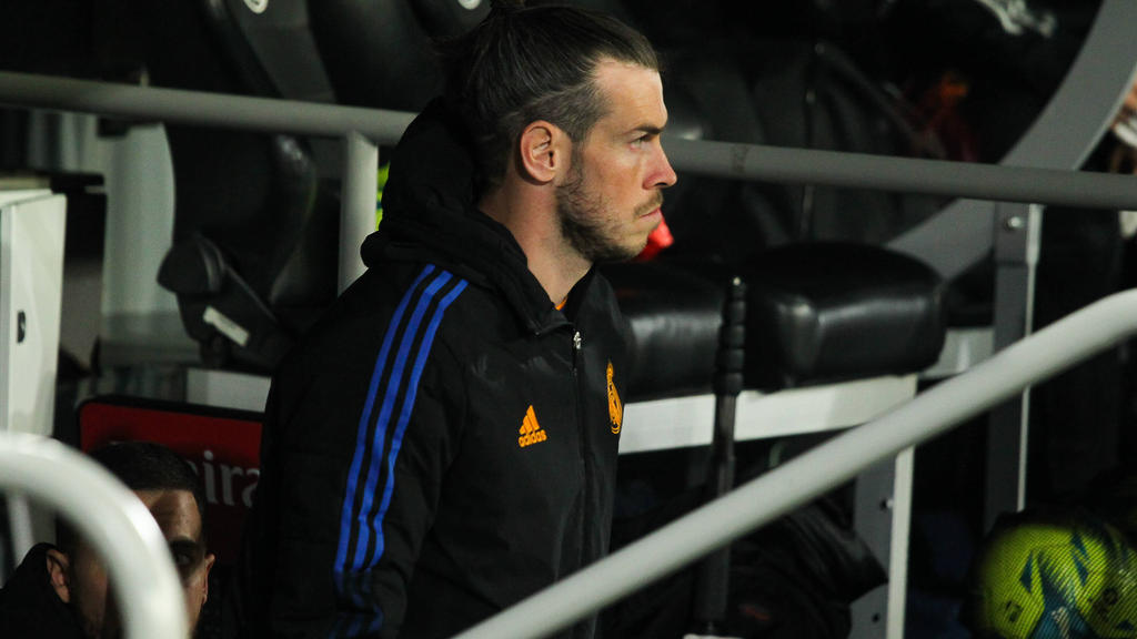 Bale no sale de una cuando entra en otra. Vuelve a ser baja.