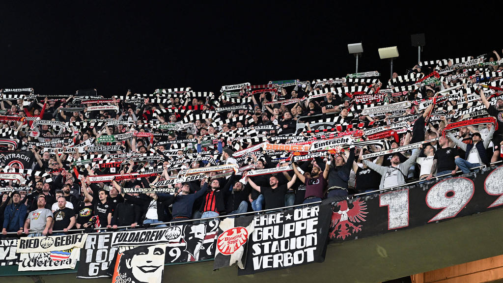 Viele Fans von Eintracht Frankfurt waren nach Sevilla mitgereist