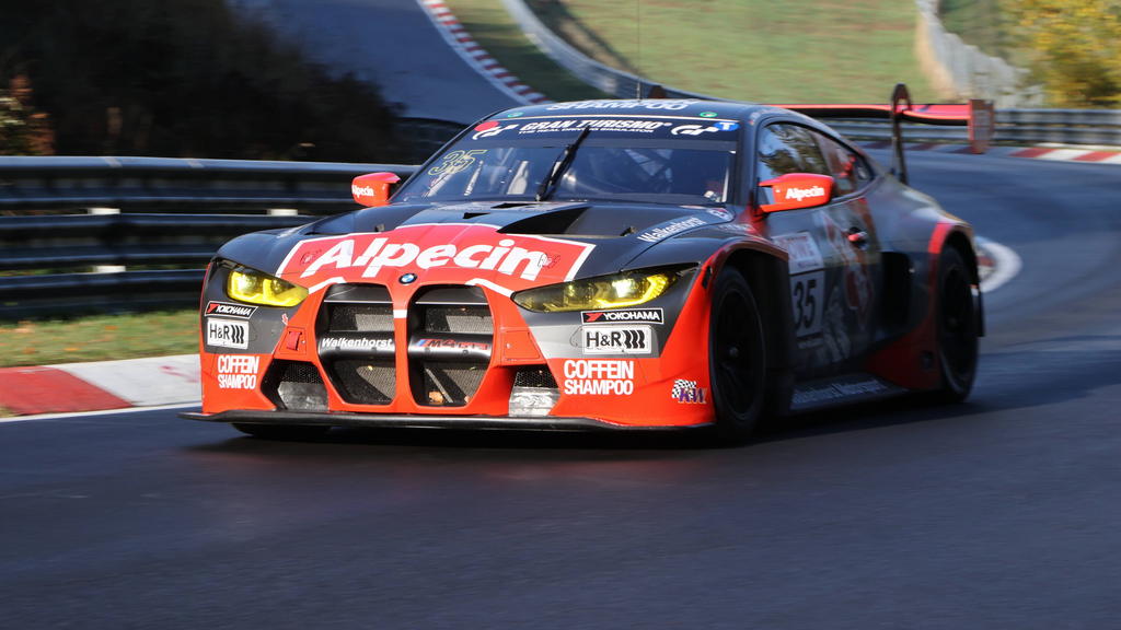 Walkenhorst-steigt-in-die-ADAC-GT4-ein
