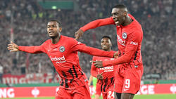 Eintracht Frankfurt jubelt über den Sieg gegen den VfB Stuttgart