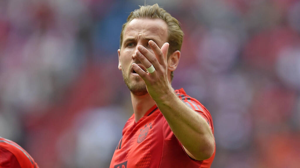 Harry Kane fehlt dem FC Bayern aufgrund einer Sperre Harry Kane fehlt dem FC Bayern aufgrund einer Sperre