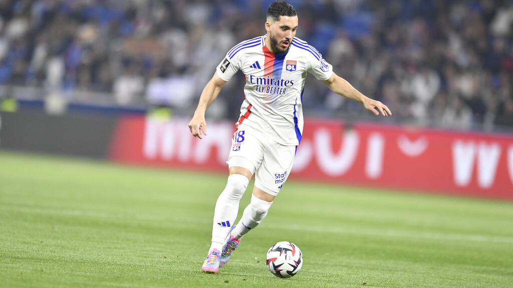 Rayan Cherki weckt wohl nicht nur beim BVB Interesse Rayan Cherki weckt wohl nicht nur beim BVB Interesse