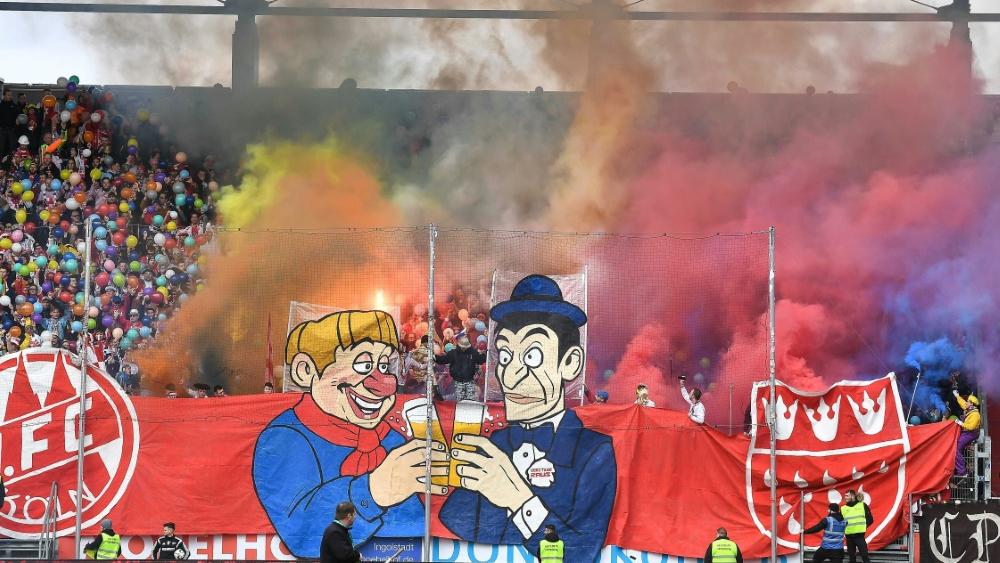 Der 1. FC Köln muss 18.900 Euro zahlen Der 1. FC Köln muss 18.900 Euro zahlen
